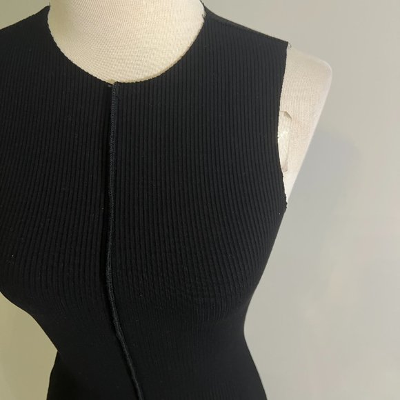 NWOT NAKED WARDROBE All Snatched Up Sleeveless Body-Con Dress in Black (M) - Picture 4 of 10